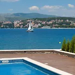 Vila Seaside Luxury With A Swimming Pool Okrug Gornji, Ciovo - 24340 Trogir
